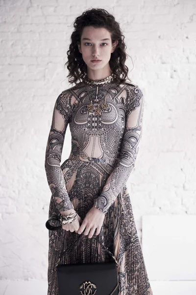 Look 4